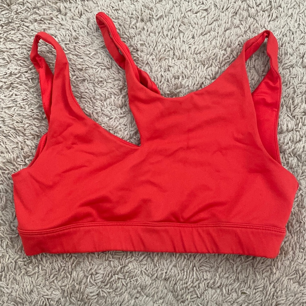 Alo Yoga Peak Sports Bra